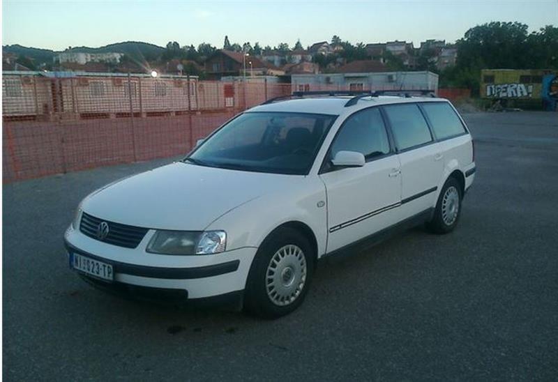 VW-Passat-TDI--00-