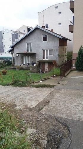 Kuca na uglu