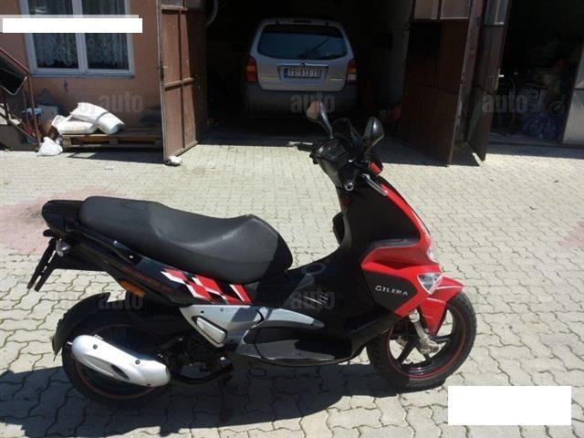 Gillera-Runner-49ccm--08