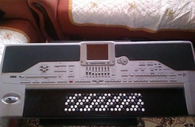 Korg PA1X