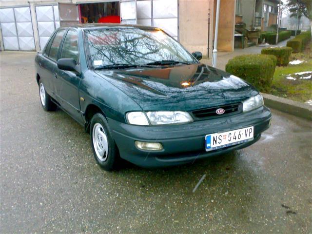 Kia-Sephia--96