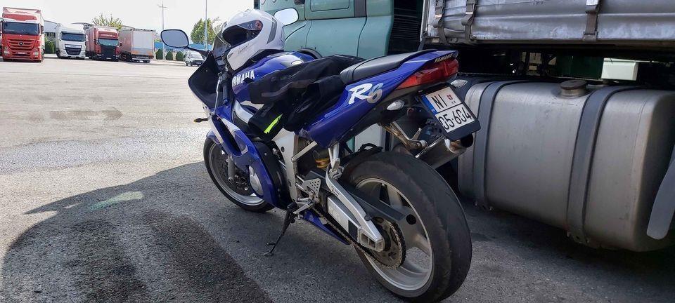 Yamaha-r6