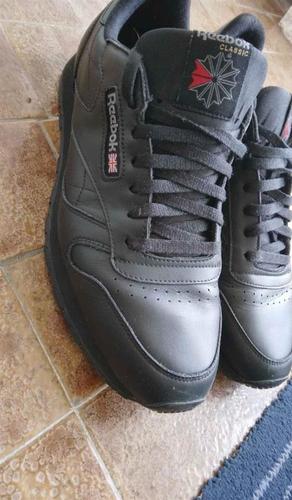 Reebok patike