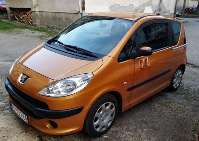 Peugeot 1007 HDI -05