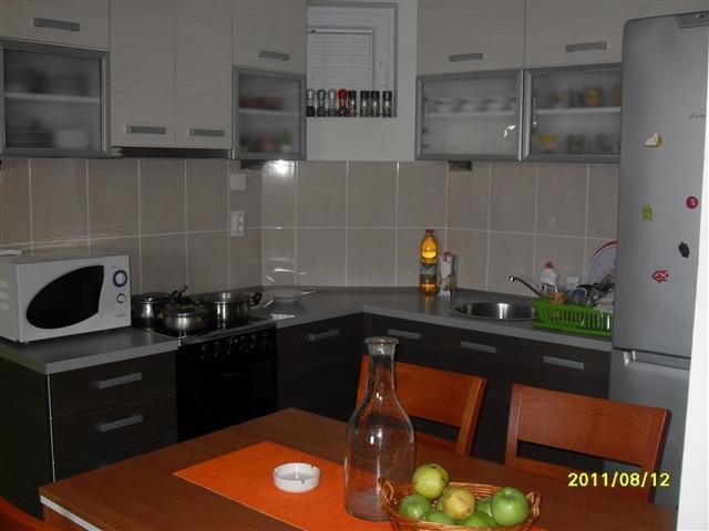 Nova-Detelinara-stan-95m2
