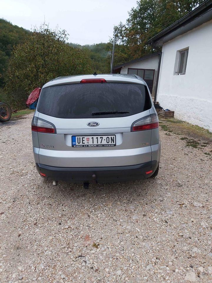 Ford-S-Max-2-0
