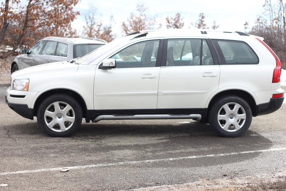 Volvo-XC90-2-4d-2010