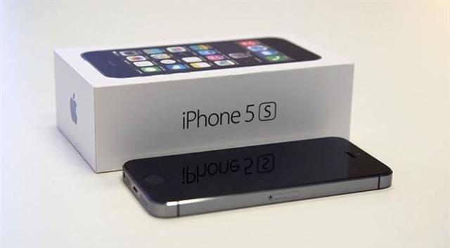 Apple-iPhone-5s-black