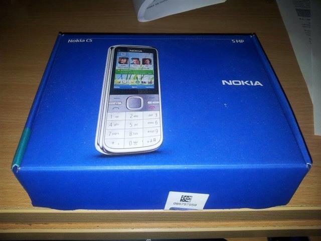 Nokia-C5-00
