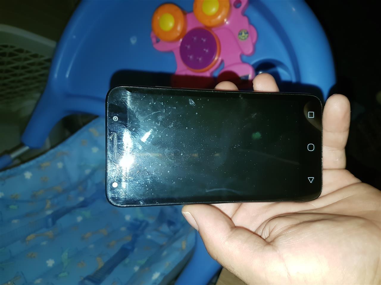 Alcatel-Pixi-4-5-