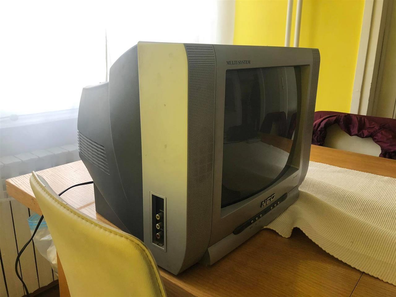 Televizor