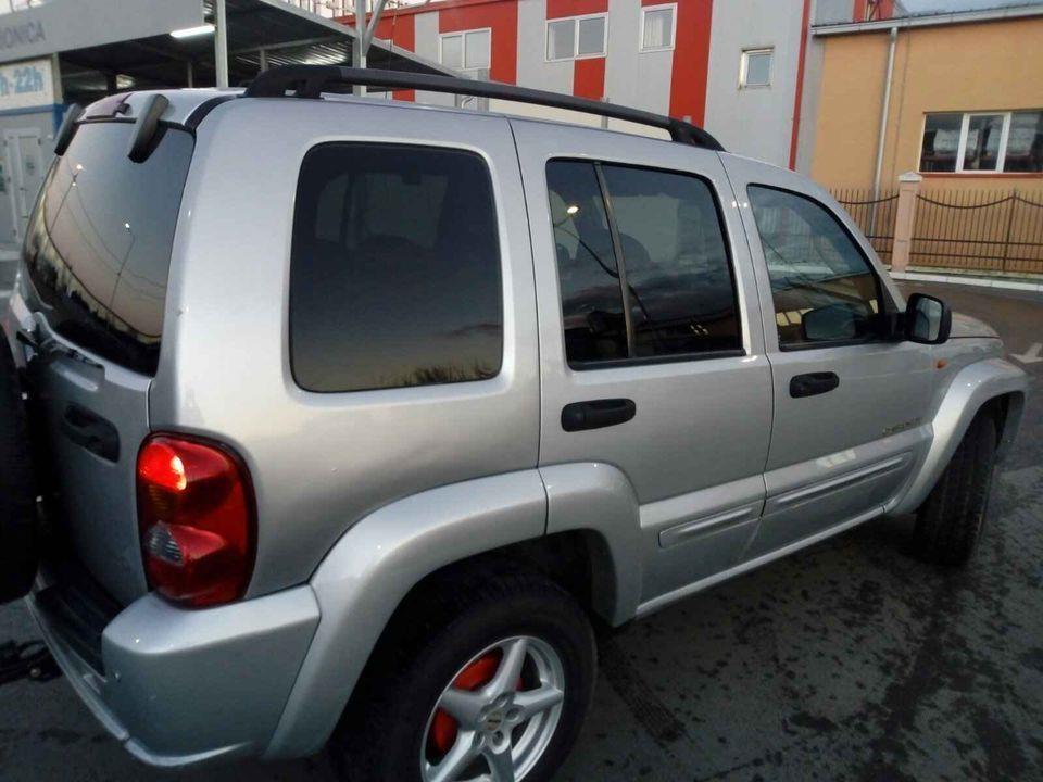 Jeep-Liberti