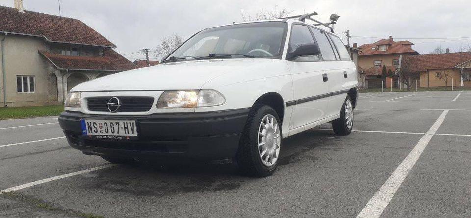 Opel-astra