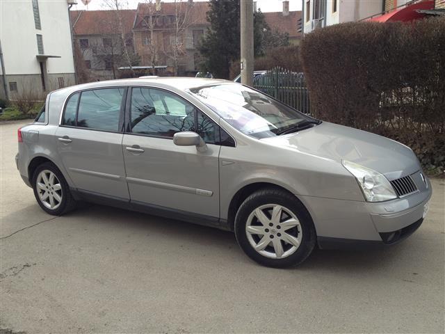 RENAULT VEL SATIS 3.0 -03