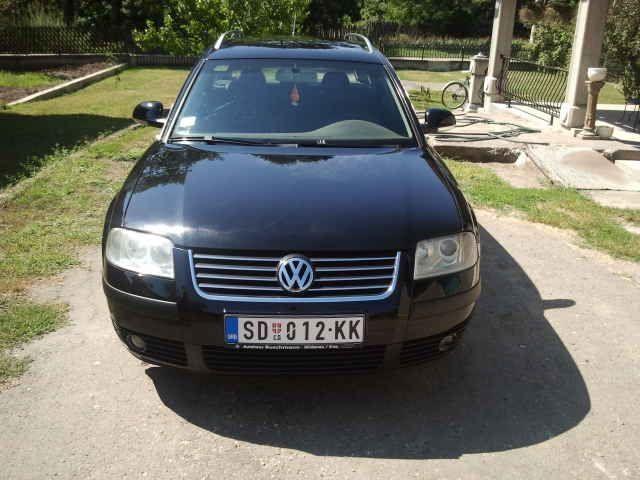 VW-PASSAT--04