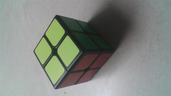 Rubikova kocka 2x2