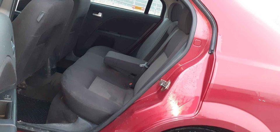 Ford-Mondeo-2-0-BENZIN