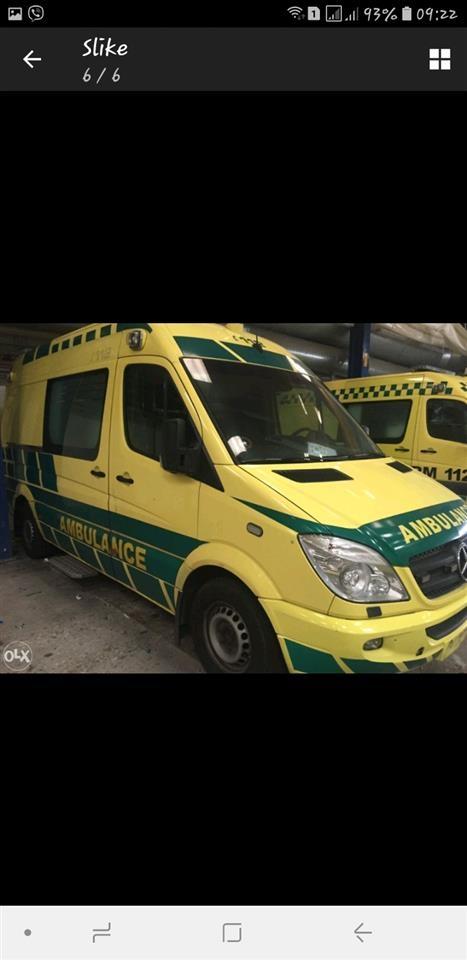Mercedes-sprinter-ambulanta
