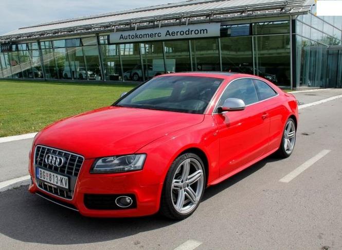 Audi S5 tiptronic -09 