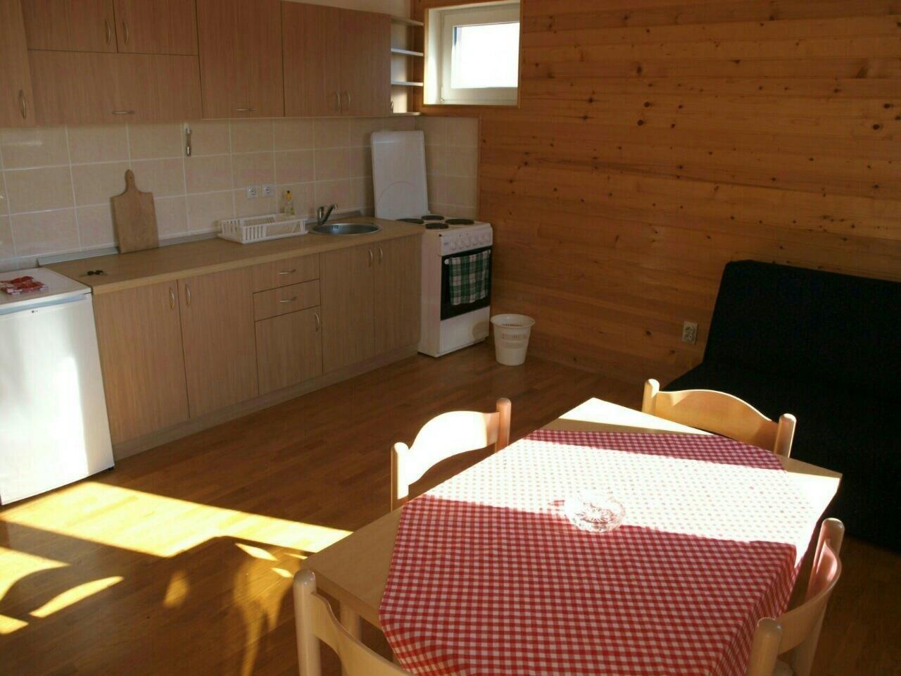 ZLATIBOR-HITNO-PRODAJEM-700e