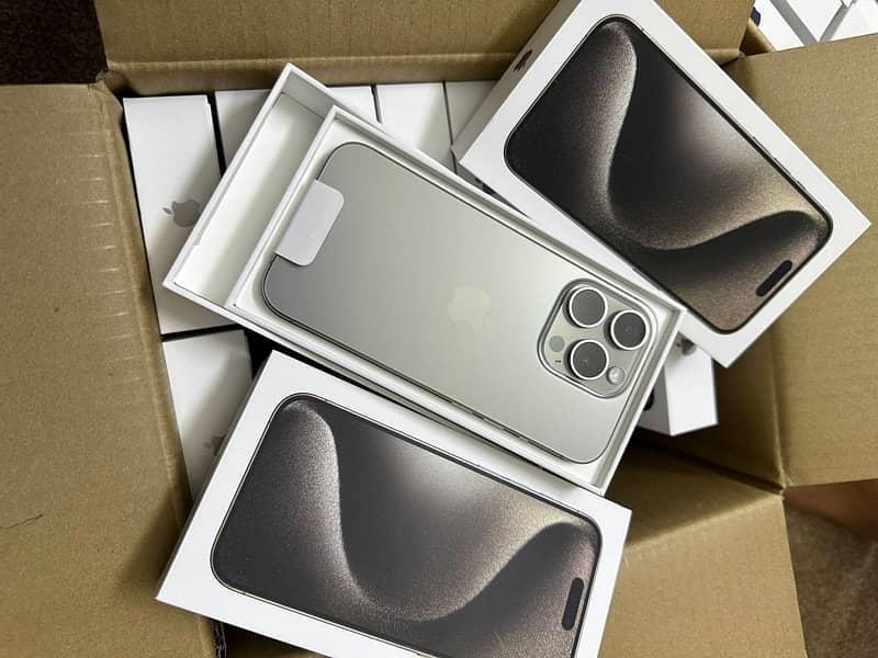 Apple-iPhone-15-Pro-Max