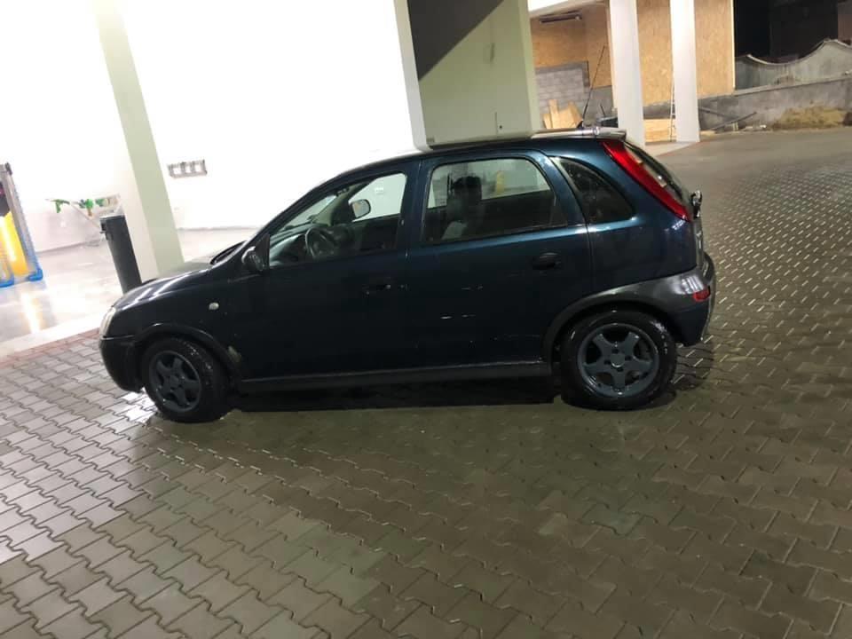 Opel-corsa