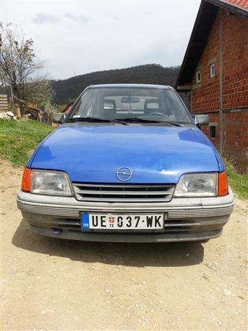 -OPEL-KADETT--85-