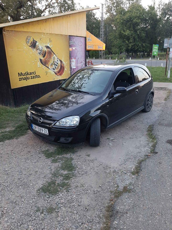 Opel-korsa-C-2005