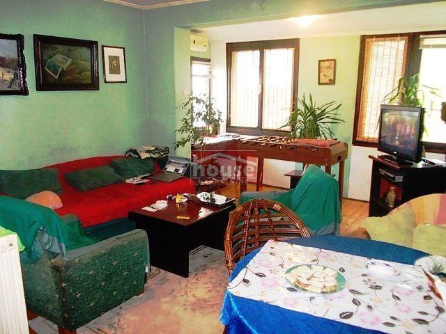 Stan 50m2 - Centar