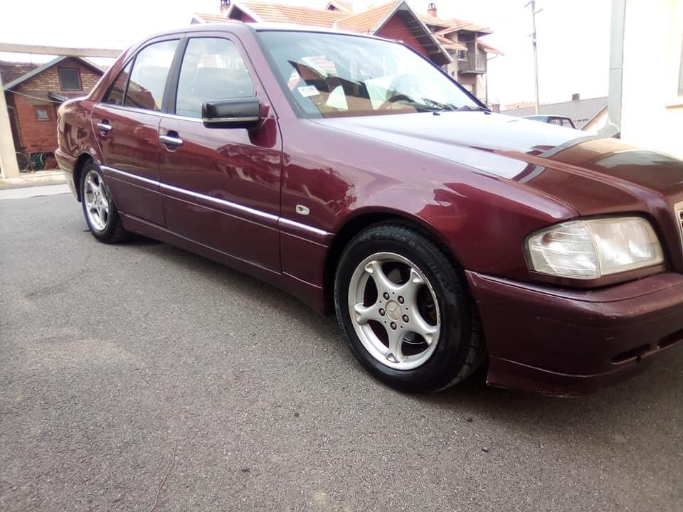 Mercedes-c180