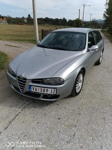 Alfa 156
