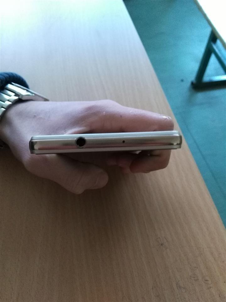 Huawei-P8-LITE