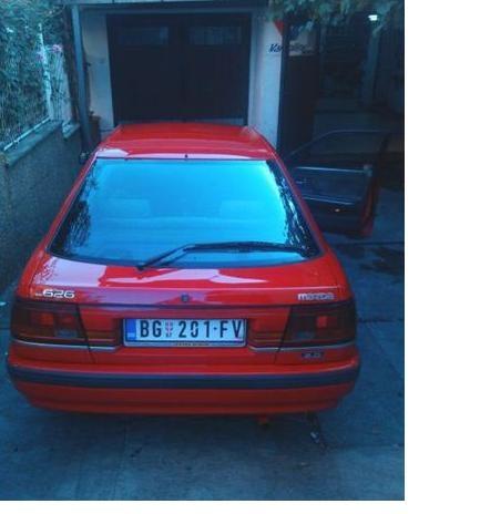 Mazda-626--90