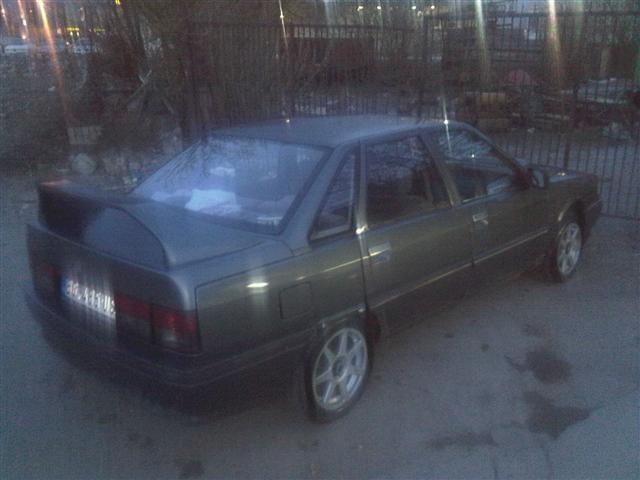 Renault R21 solidno stanje -89
