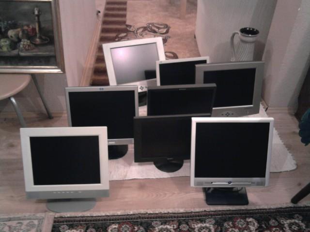 Monitori 