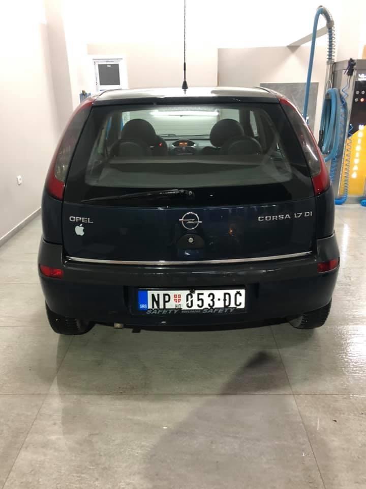 Opel-corsa