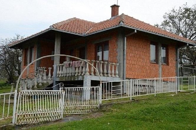 Kuca od 74m2 Divcibare