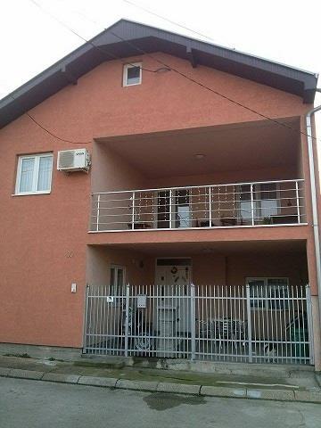 Kuca 200m2 u Nisu