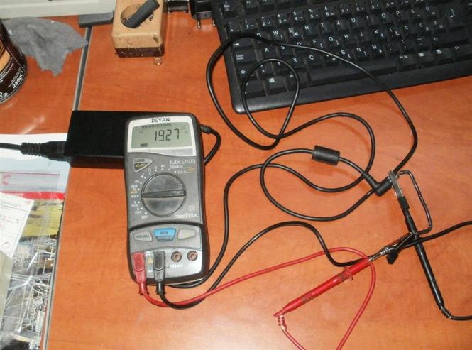 Punjac (16) Delta Elekronics ADP-90FB
