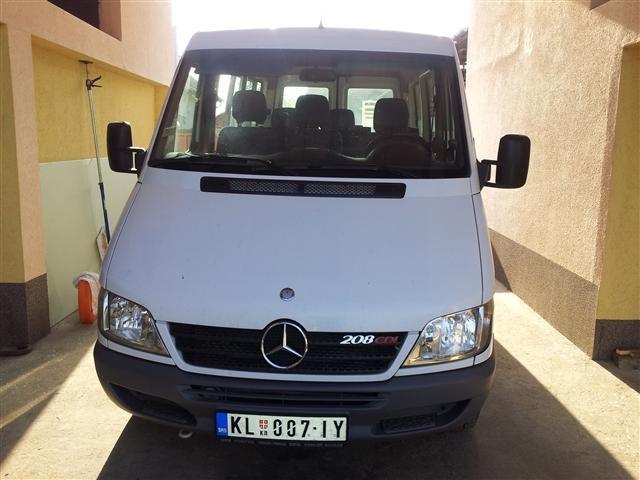Mercedes-sprinter-208-cdi