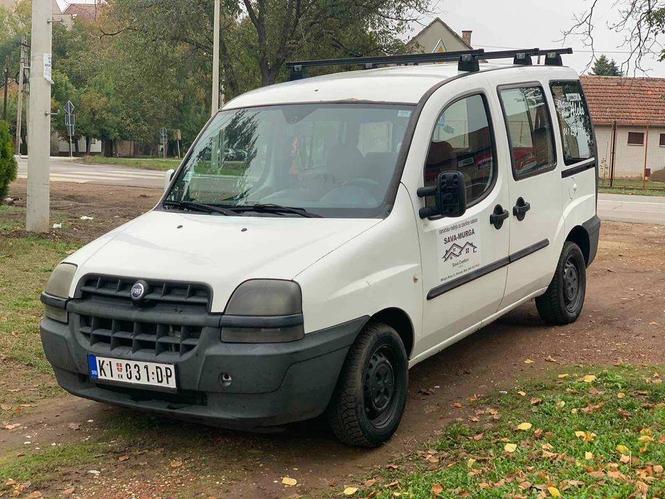 Fiat doblo putnicki