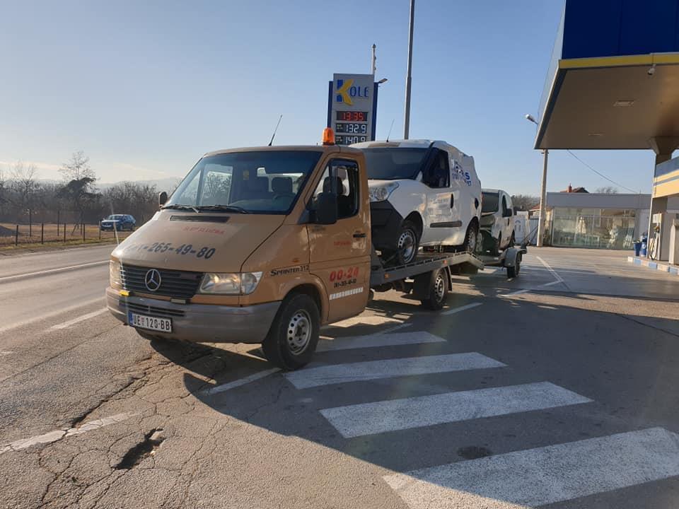 --ŠLEP-SLUŽBA-MLADENOVAC-00-24-----061-265-4980--