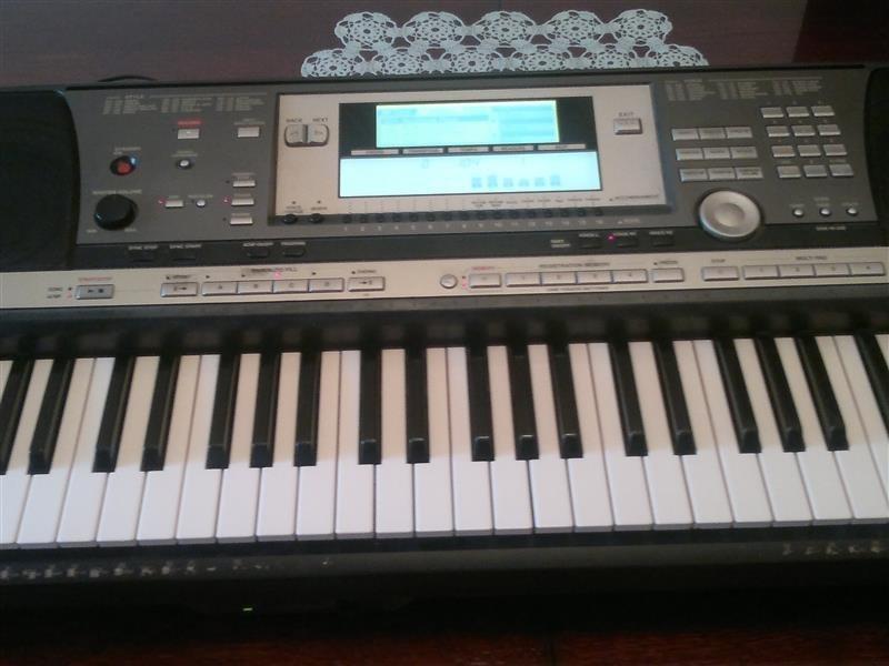 Yamaha-PSR-640