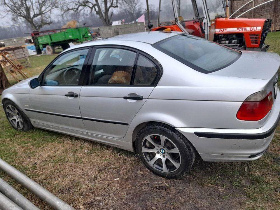 BMW320D