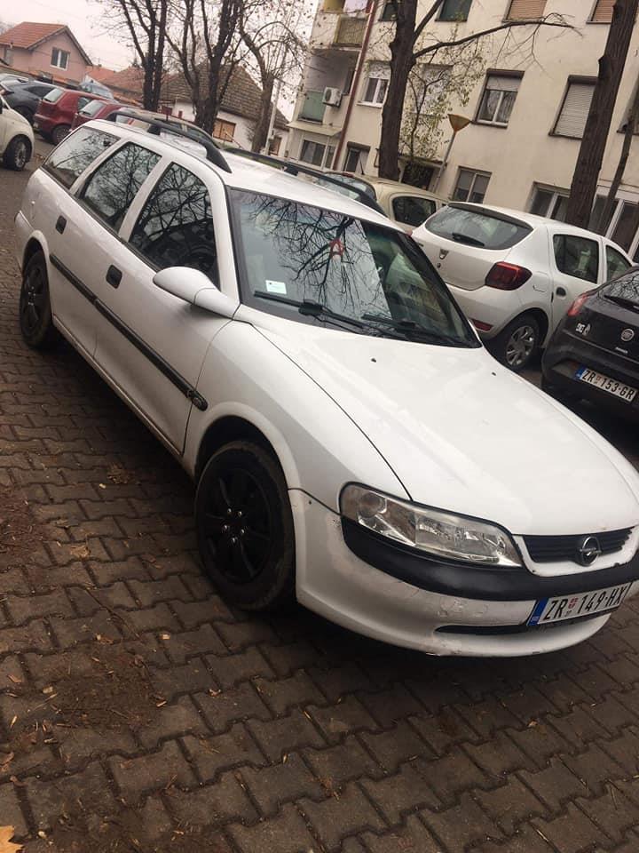 Opel-vetra-b-bencin-1-6-auto-top
