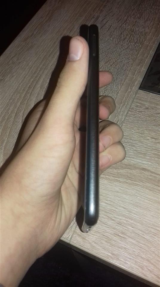 Telefon-Honor-8-lite