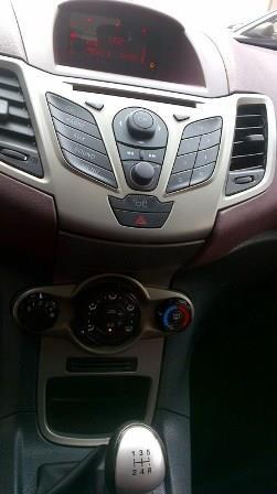 Ford-Fiesta-1-4D--11--