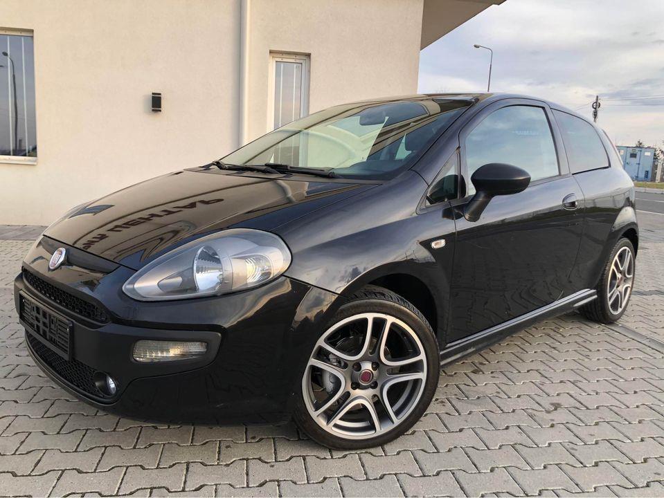 FIAT-PUNTO-EVO-1-4-8V-2010-sporting