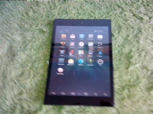 Tesla-tablet-7-85--785-