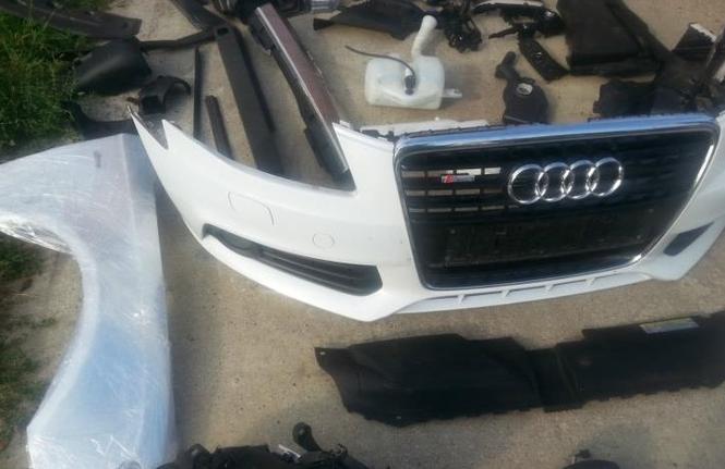 Audi A4 2011 god delovi